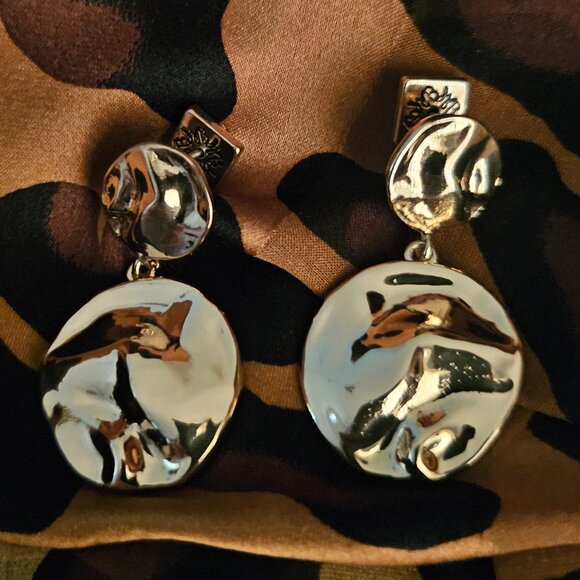 NWT WHBM GOLD TONED DANGLE PIERCED EARRINGS with SECURE and STYLISH LIFTER BACKS - Picture 2 of 15